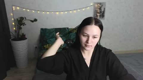 Snapshot of tori_sweet_tori chatting on June 9, 2026, 1:28 am Tori online show from June 9, 2026, 1:28 am