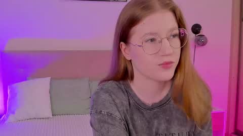 Snapshot of tori_the_witch chatting on February 17, 2025, 10:07 am Tori online show from February 17, 2025, 10:07 am