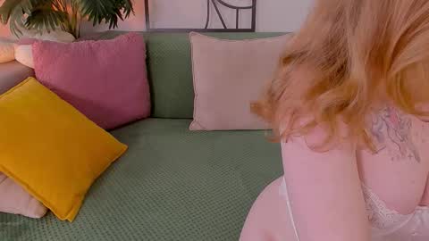 Snapshot of tori_the_witch chatting on September 13, 2025, 7:08 am Tori online show from September 13, 2025, 7:08 am