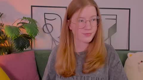 Snapshot of tori_the_witch chatting on September 29, 2025, 5:56 am Tori online show from September 29, 2025, 5:56 am