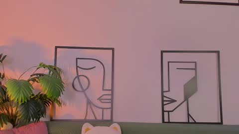 Snapshot of tori_the_witch chatting on October 6, 2025, 5:27 am Tori online show from October 6, 2025, 5:27 am