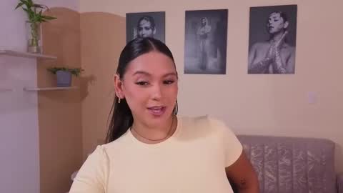 Tori Cross online show from March 19, 2026, 6:56 pm