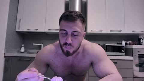 Snapshot of toro_arrapato chatting on January 6, 2025, 8:07 pm toro_arrapato online show from January 6, 2025, 8:07 pm