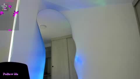 Snapshot of torycooper chatting on September 9, 2025, 7:02 pm TORY COOPER online show from September 9, 2025, 7:02 pm