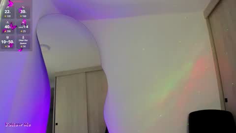 Snapshot of torycooper chatting on September 16, 2025, 9:27 pm TORY COOPER online show from September 16, 2025, 9:27 pm