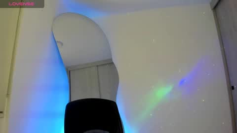 Snapshot of torycooper chatting on October 26, 2025, 12:05 am TORY COOPER online show from October 26, 2025, 12:05 am