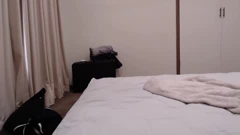 Milly online show from October 20, 2025, 12:11 am