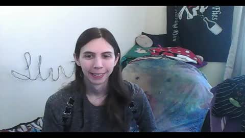 Luna online show from March 15, 2026, 8:04 pm