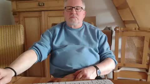 Snapshot of toto758 chatting on February 20, 2025, 12:36 pm toto758 online show from February 20, 2025, 12:36 pm