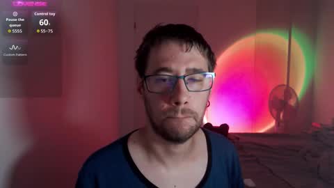 Snapshot of totoclown chatting on September 14, 2025, 2:11 am Thomas online show from September 14, 2025, 2:11 am