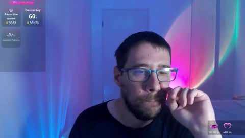 Snapshot of totoclown chatting on October 10, 2025, 5:17 am Thomas online show from October 10, 2025, 5:17 am