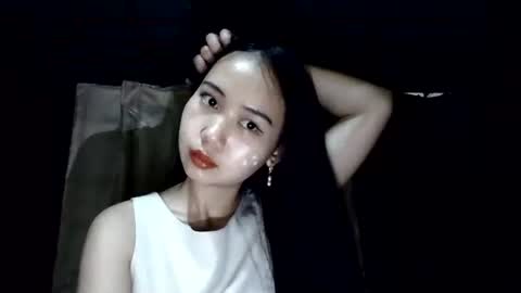 Snapshot of touch_by_touch chatting on October 16, 2025, 9:43 am touch_by_touch online show from October 16, 2025, 9:43 am