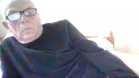 Snapshot of touche5656607203 chatting on November 27, 2025, 9:33 am touche5656607203 online show from November 27, 2025, 9:33 am