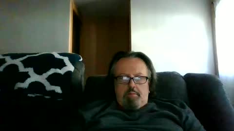 Snapshot of touchit9923 chatting on October 1, 2025, 3:29 pm jim online show from October 1, 2025, 3:29 pm