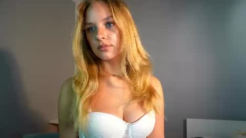 touchmysoull online show from July 29, 2026, 1:31 pm
