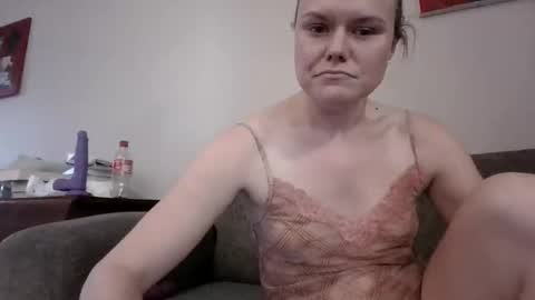 Snapshot of tough_as_scars chatting on November 26, 2025, 8:10 pm tough_as_scars online show from November 26, 2025, 8:10 pm