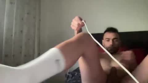 Snapshot of toulalan1992 chatting on January 18, 2025, 9:02 am toulalan1992 online show from January 18, 2025, 9:02 am