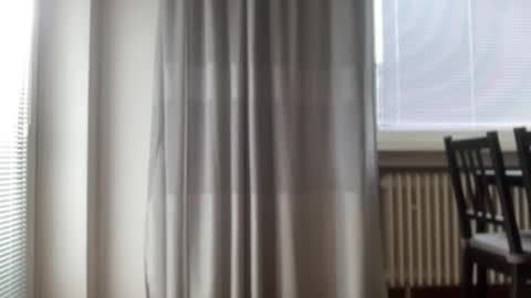 Snapshot of toulalan1992 chatting on March 12, 2025, 7:24 am toulalan1992 online show from March 12, 2025, 7:24 am