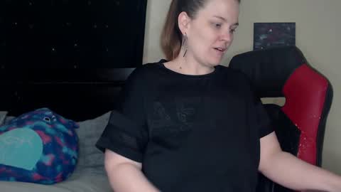 Lilly Miss Mistress Goddess Maam Queen Boss online show from January 17, 2025, 10:00 am