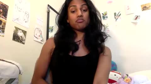 transamoure online show from March 14, 2026, 5:51 pm