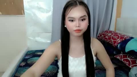 transgoddessx online show from September 23, 2025, 7:55 am