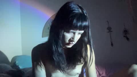 DD online show from November 20, 2025, 5:40 am