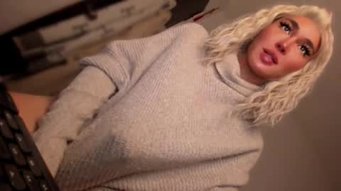 ALMIGHTY GODDESS VALENTINA online show from November 13, 2025, 7:57 pm