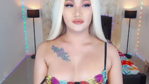 Snapshot of transplayfullolivia chatting on June 13, 2026, 8:45 am KYLIE BELLA TS online show from June 13, 2026, 8:45 am