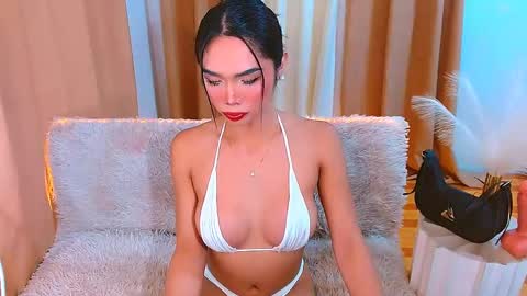 Snapshot of transqueenmonika chatting on February 9, 2025, 1:35 pm transqueenmonika online show from February 9, 2025, 1:35 pm