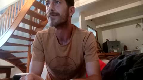 Snapshot of traveler_of_pleasure chatting on November 17, 2025, 3:51 pm traveler_of_pleasure online show from November 17, 2025, 3:51 pm