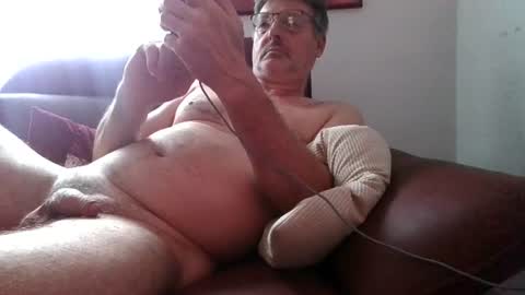Snapshot of trebgeis1 chatting on July 14, 2026, 3:40 pm trebgeis1 online show from July 14, 2026, 3:40 pm