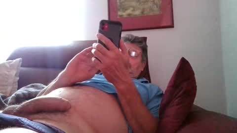 Snapshot of trebgeis1 chatting on July 17, 2026, 5:25 am trebgeis1 online show from July 17, 2026, 5:25 am
