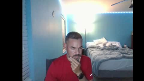 Snapshot of trebor_sins chatting on January 6, 2025, 1:42 am trebor_sins online show from January 6, 2025, 1:42 am