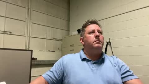 Snapshot of treborinthesky chatting on September 18, 2025, 12:12 am treborinthesky online show from September 18, 2025, 12:12 am