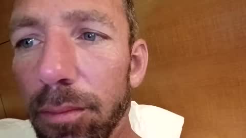 Snapshot of treedude303720 chatting on November 6, 2025, 10:32 pm treedude303720 online show from November 6, 2025, 10:32 pm