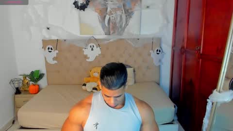 Snapshot of trevor_vinc chatting on October 28, 2025, 12:30 pm trevor online show from October 28, 2025, 12:30 pm