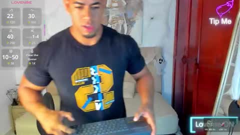 Snapshot of trevor_vinc chatting on November 1, 2025, 12:40 pm trevor online show from November 1, 2025, 12:40 pm