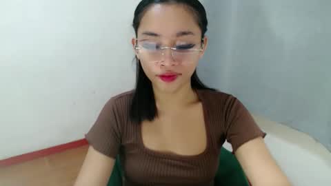 tricia_slut online show from September 26, 2025, 5:00 am