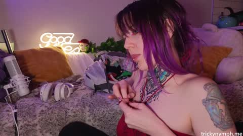 Snapshot of tricky_nymph chatting on March 11, 2025, 2:21 am Cassie online show from March 11, 2025, 2:21 am