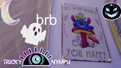 Snapshot of tricky_nymph chatting on October 23, 2025, 7:07 am Cassie online show from October 23, 2025, 7:07 am