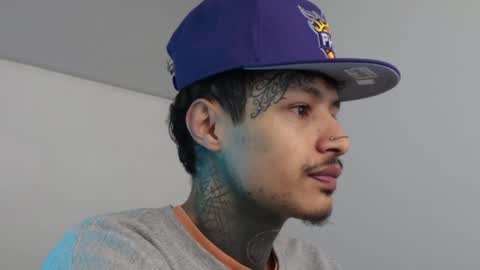 Snapshot of trieone chatting on December 2, 2024, 10:39 am - trieone online show from December 2, 2024, 10:39 am