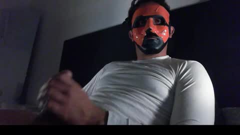 Snapshot of tripicol96 chatting on November 17, 2025, 9:09 pm tripicol96 online show from November 17, 2025, 9:09 pm