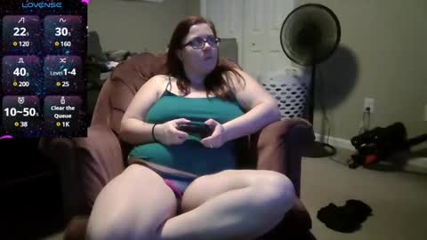 Snapshot of trippyy_pandaa chatting on December 5, 2024, 3:06 pm TrippyPanda online show from December 5, 2024, 3:06 pm