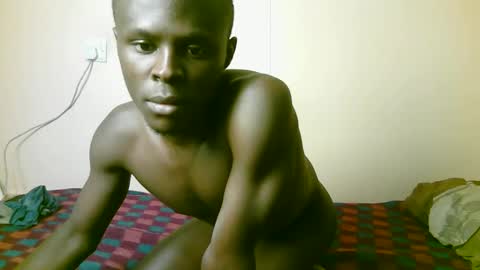 Tris6 online show from February 6, 2026, 10:02 pm