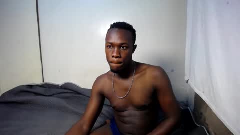 Snapshot of trisboo5 chatting on January 5, 2025, 7:39 pm Trisboo5 online show from January 5, 2025, 7:39 pm