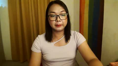 Snapshot of trishakera chatting on September 25, 2025, 2:26 am trisha online show from September 25, 2025, 2:26 am