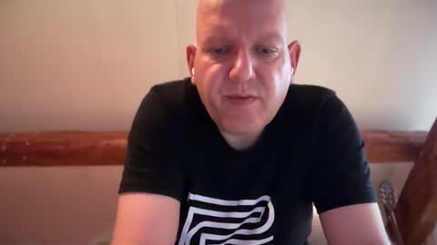 Snapshot of tritonspace chatting on October 8, 2025, 3:31 pm Triton online show from October 8, 2025, 3:31 pm