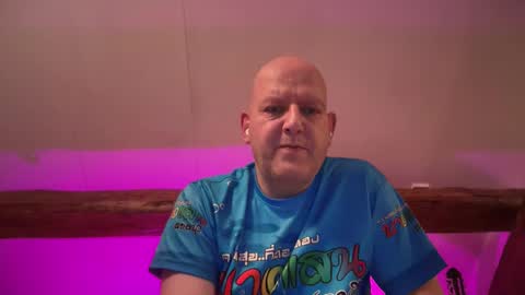 Triton online show from February 25, 2026, 7:34 pm