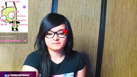 Snapshot of trixiedoescamcam chatting on September 20, 2025, 10:00 pm trixiedoescamcam online show from September 20, 2025, 10:00 pm