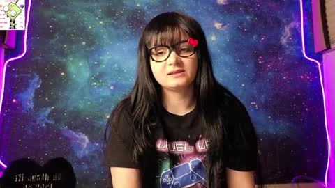 trixiedoescamcam online show from April 11, 2026, 12:15 am